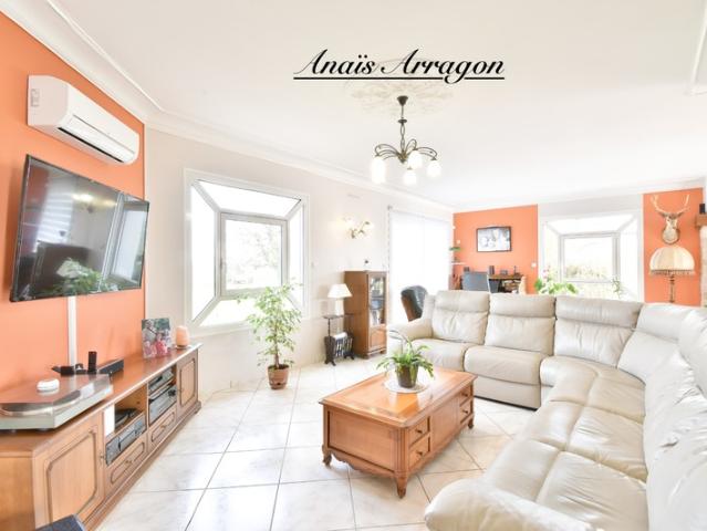 Maison de plain pied à SAINTE LIVRADE SUR LOT 47
