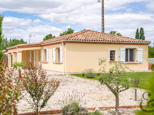 Maison de plain pied à Sainte Livrade sur Lot Lot et Garonne, 47