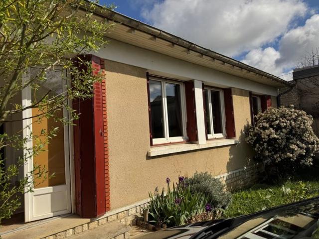 Maison de plain pied à SENS