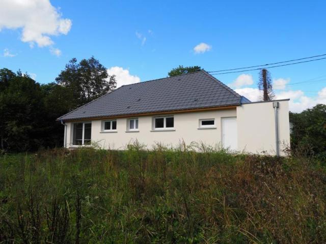 Maison de PLAIN PIED à terminer à SERMAMAGNY