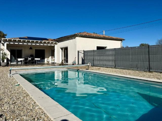 Maison de plain pied À Vendre 127m² Joyeuse