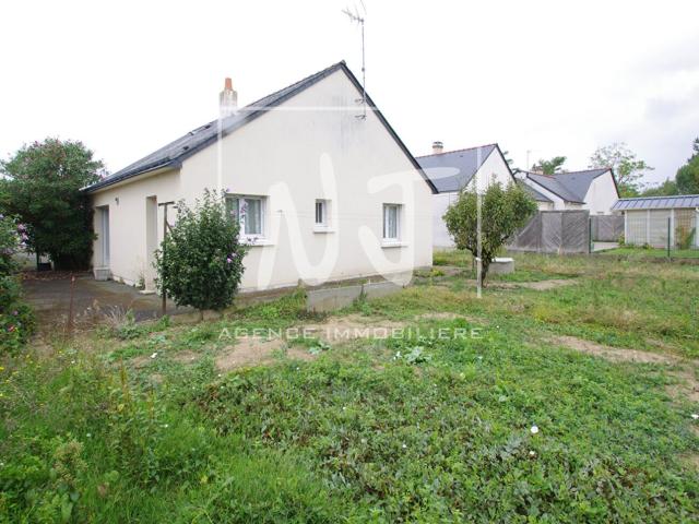 Maison de plain pied à vendre à Cantenay épinard avec jardin. 83m² Cantenay Epinard