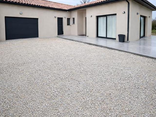 Maison de plain pied à vendre à VERNOSC avec terrain 4 chamb