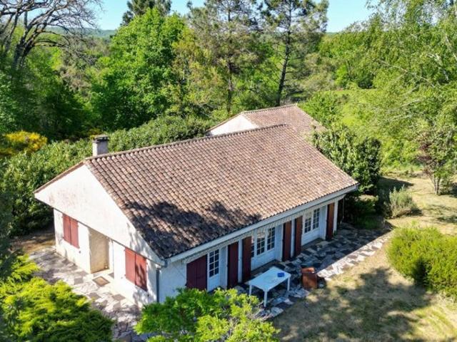 Maison de plain pied + annexe sur 1.6ha de terrain