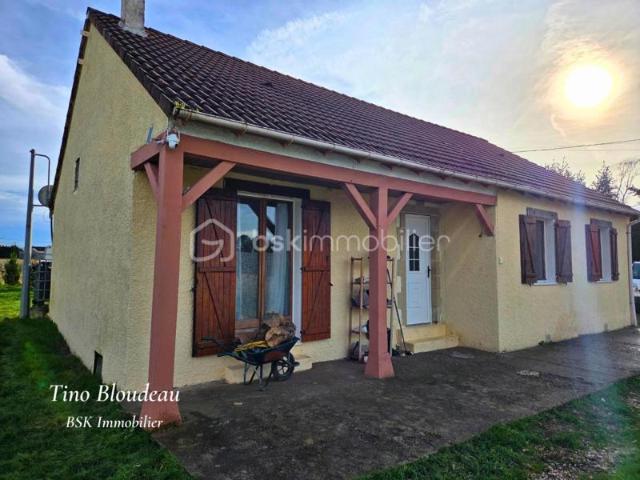 Maison de plain pied au cœur des vignes – Saint Georges sur Cher