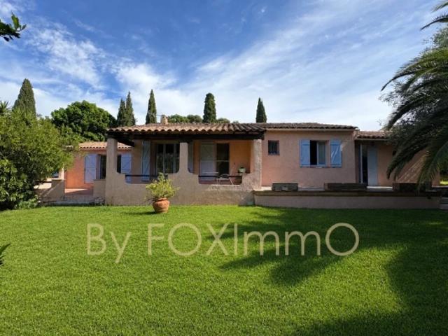 Maison de plain pied au calme – 5 pièces – Terrain plat de 1 500 m²