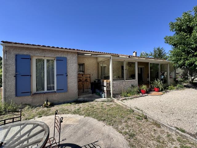 Maison de plain pied au calme