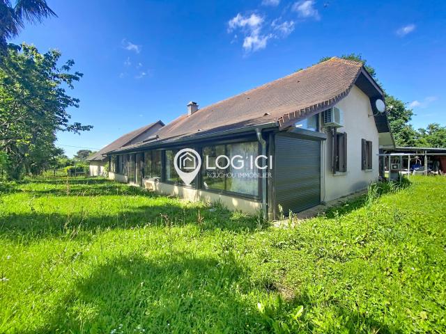 Maison de plain pied au calme avec grande annexe de 150 m2