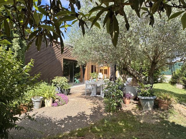 MAISON DE PLAIN PIED AU GRAND CALME