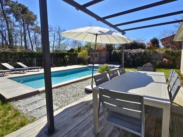 Maison de plain pied avec dépendance, piscine chauffée et environnement nature