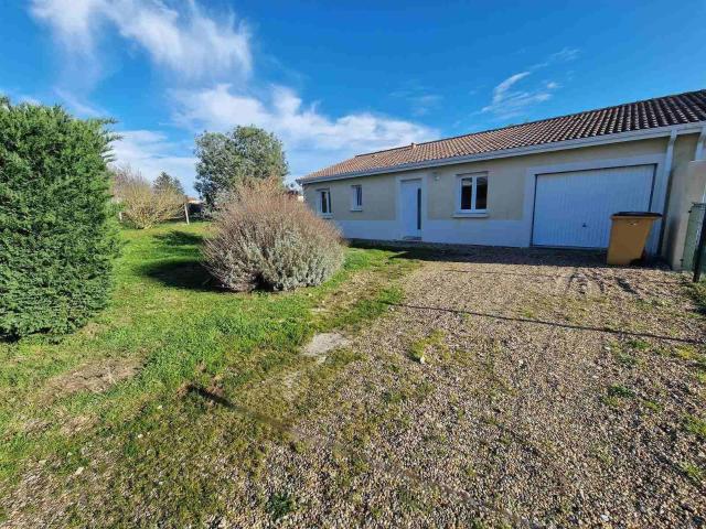 Maison de plain pied avec garage 80m² Mazion