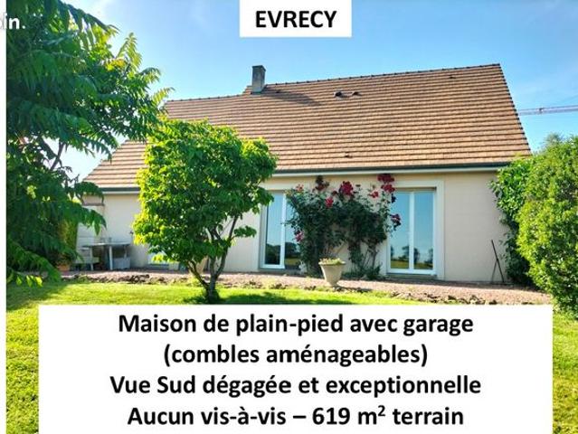 Maison de plain pied avec garage combles aménageables terrain 619 m2 clos et arboré Vue sud dégagée et exceptionnelle