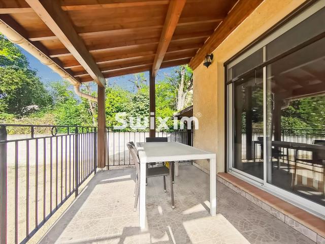 Maison de plain pied avec garage et terrain plat 74m² Saint Paul Trois Châteaux