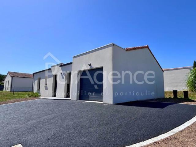 Maison de plain pied avec garage récente 3 chambres Breuil