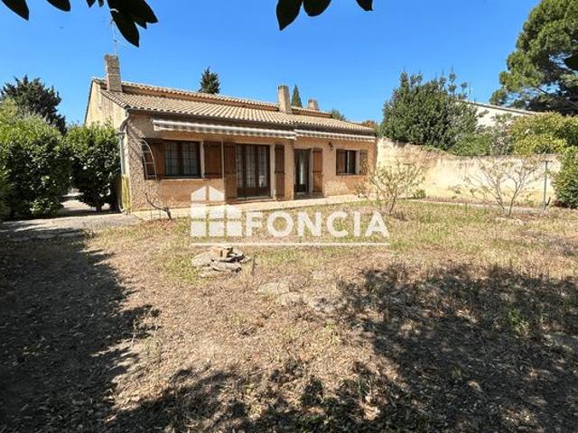 Maison de plain pied avec grand jardin au calme – Montfavet