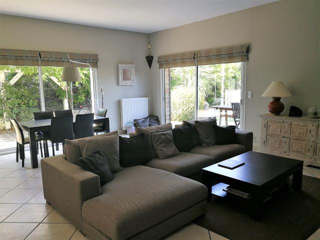 Maison de plain pied avec jardin