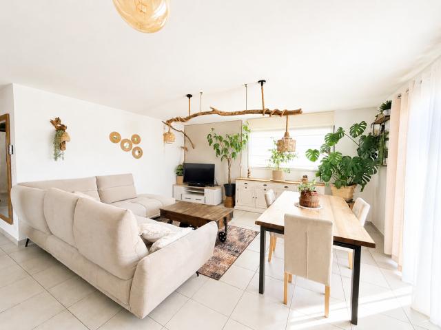 Maison de plain pied avec jardin