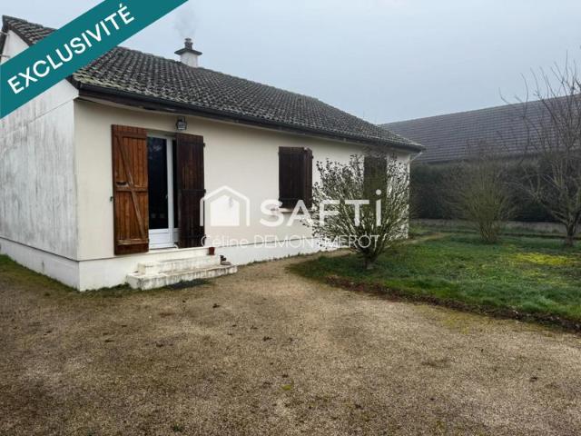 Maison de plain pied avec jardin et dépendances