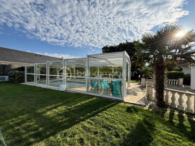 MAISON DE PLAIN PIED AVEC PISCINE CRIEL SUR MER
