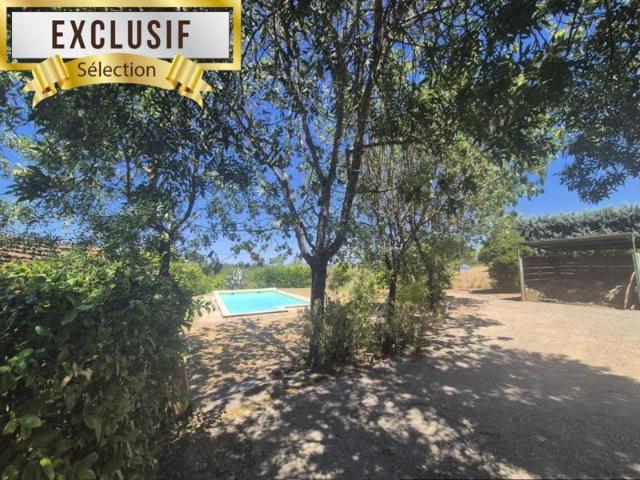 Maison de plain pied avec piscine sur la commune des Mages