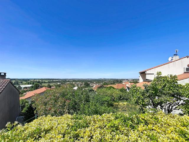 Maison de plain pied avec sous sol et piscine 90m² Quint Fonsegrives