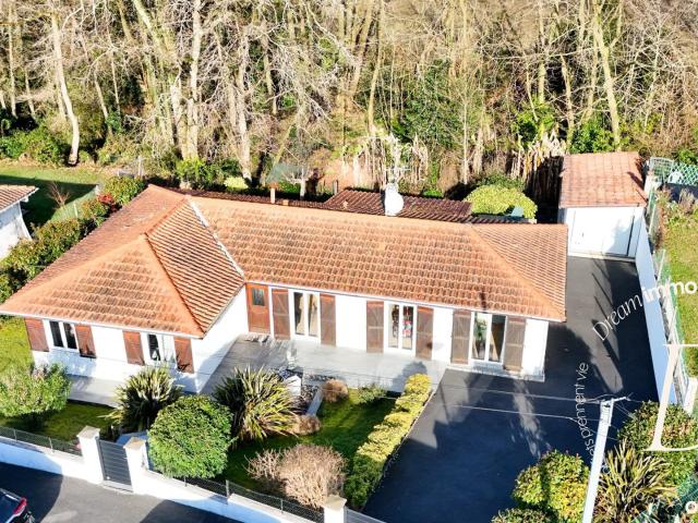 Maison de plain pied avec vue forêt à 10 min de Bayonne ca 122m² Saint Martin de Seignanx