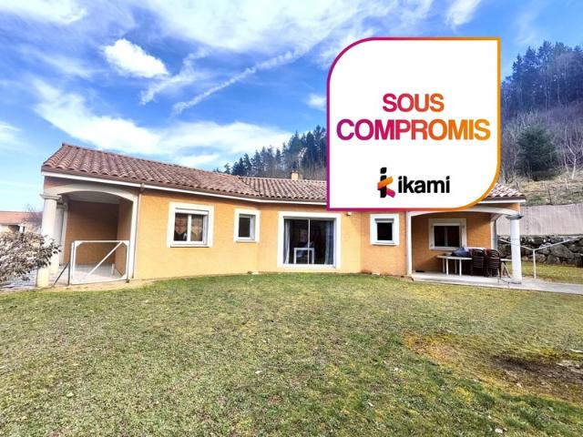 Maison de plain pied avec 4 chambres