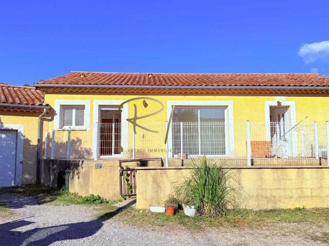 Maison de plain pied centre ville Ruoms 116m² Ruoms