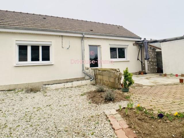 Maison de plain pied CHALETTE SUR LOING