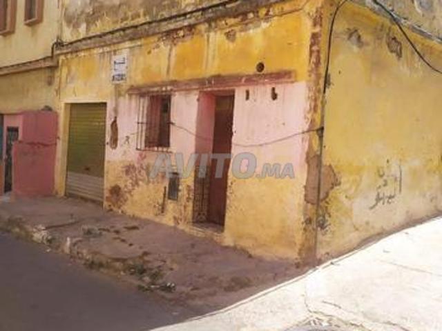 Maison de plain pied dans le quartier Saniat Abidine