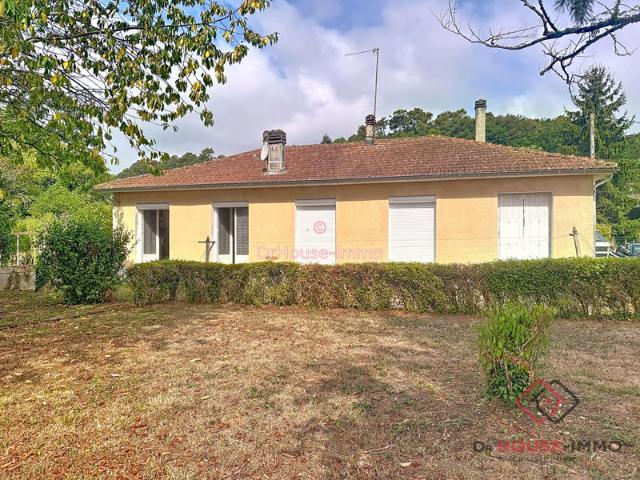Maison de plain pied de 95m2 /3 chambres avec garage et terrain plat