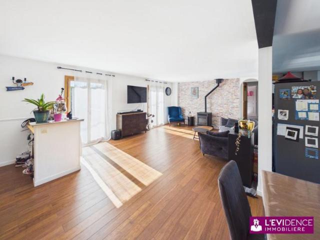 Maison de plain pied de 102 m², secteur L'Immaculée, avec piscine