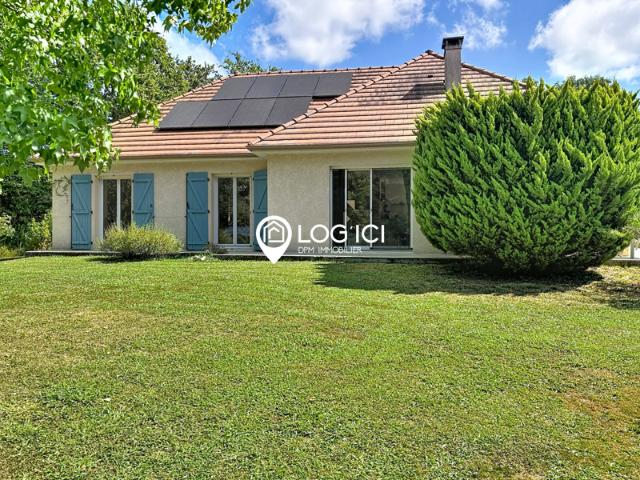 Maison de plain pied de 114 m2 avec grand séjour et 4 chambr