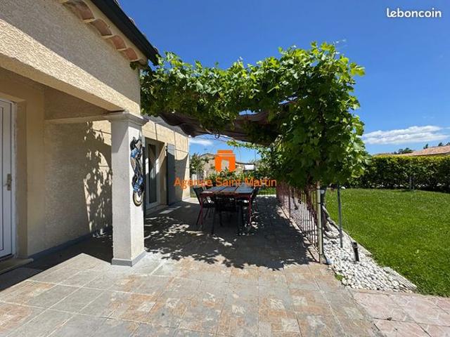Maison de plain pied de 128 m² hab sur un Terrain de 588 m² à 5 minutes de la centrale du Tricastin