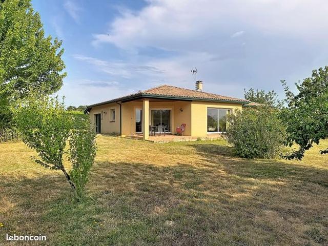 Maison de plain pied de 154 m² au calme
