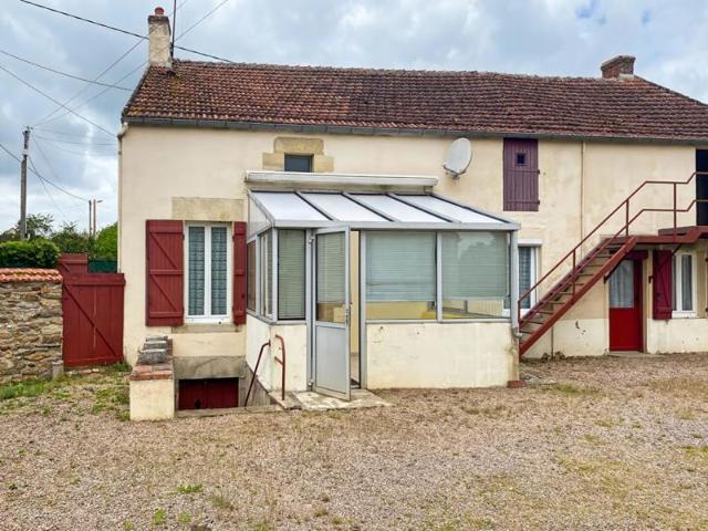 Maison de plain pied de 2 chambres avec grenier aménageable