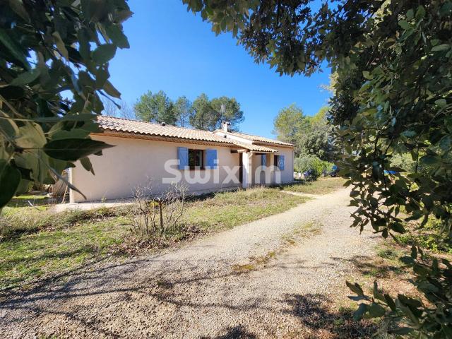 Maison de plain pied de type F5 avec piscine et sous sol int. 139m² Les arcs