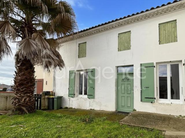Maison de plain pied Dépendances Secteur calme