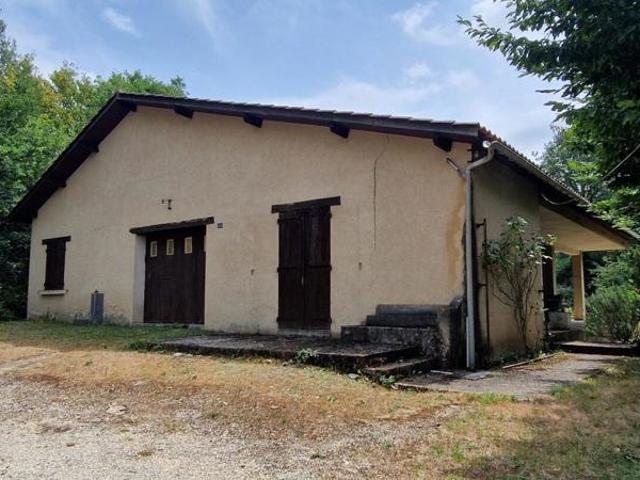 Maison de Plain pied et jardin proche des commerces