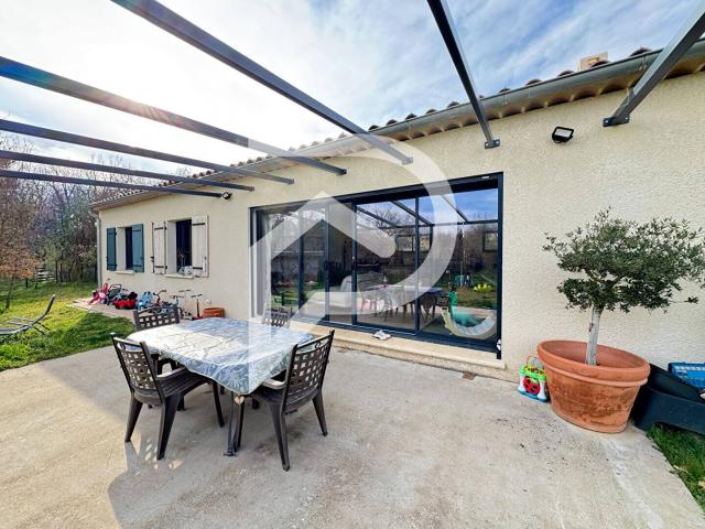 Maison de plain pied, Mison