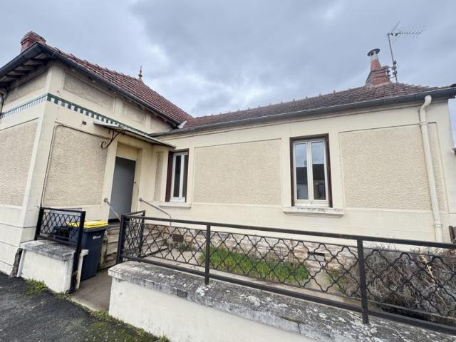 Maison de plain pied proche commerces