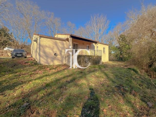 Maison de plain pied proche centre village – Saint Ambroix