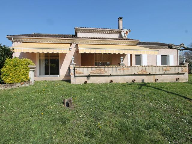 MAISON DE PLAIN PIED PROCHE BERGERAC