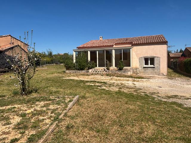 Maison de plain pied sur 1587m2 de terrain
