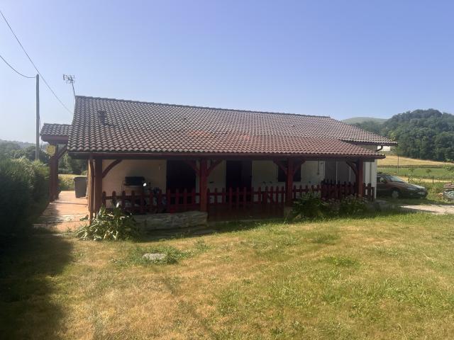 Maison de plain pied sur grand terrain Idéal premier achat