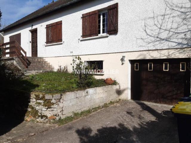 MAISON DE PLAIN PIED SUR SOUS TOTAL