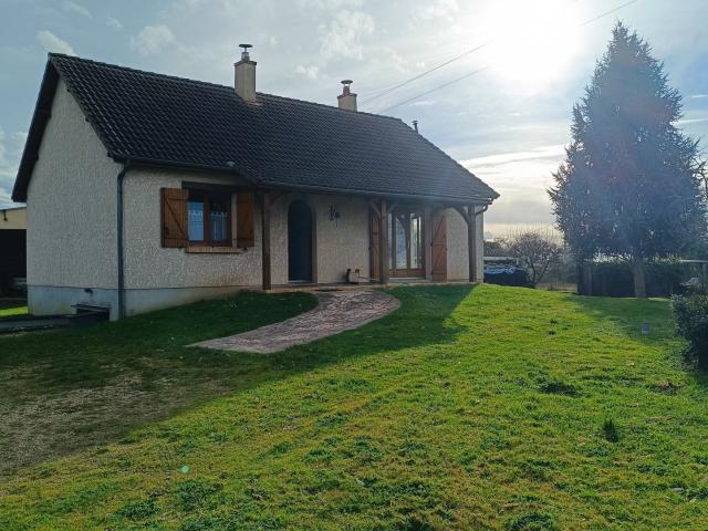 Maison de plain pied sur sous sol Terrain clos de 1 380 m2