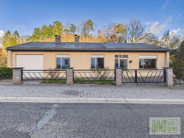 Maison de plain pieds à louer à Bure !