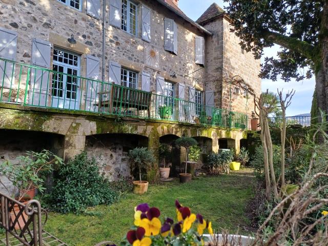 Maison de prestige à Beaulieu sur Dordogne