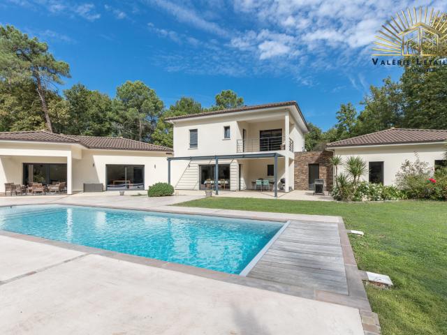 Maison de PRESTIGE dans un cadre exceptionnel